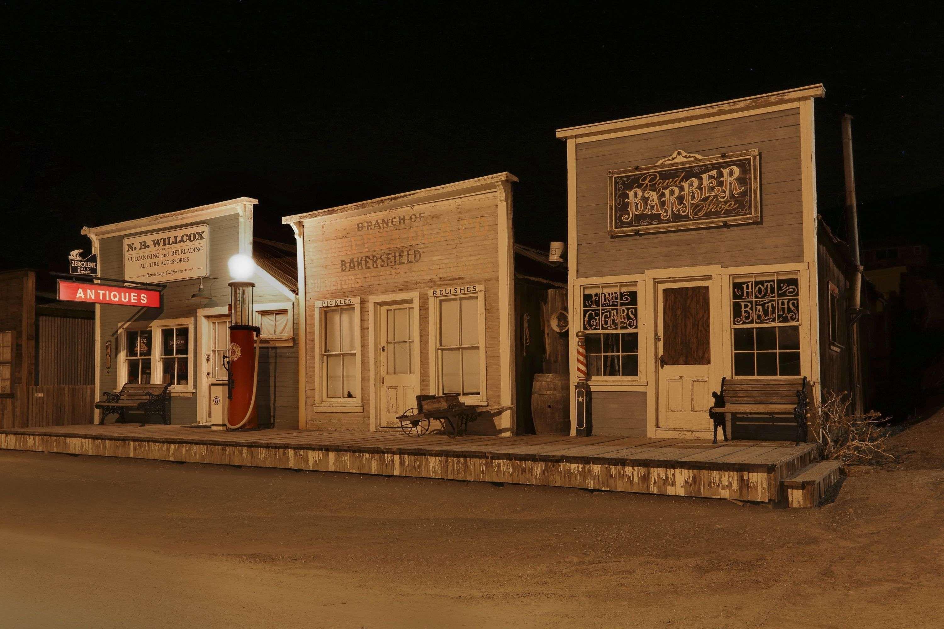 Super 8 By Wyndham Ridgecrest Motel Exterior photo